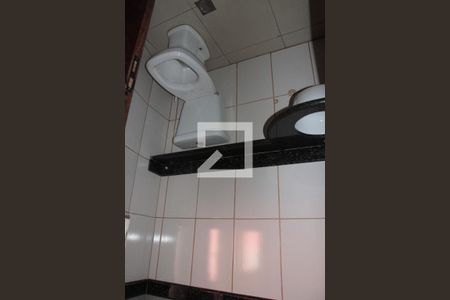 lavabo 01 de casa à venda com 3 quartos, 500m² em Trevo, Belo Horizonte