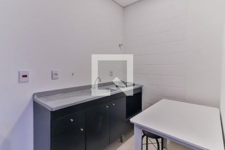 Studio - Quarto e Cozinha de kitnet/studio para alugar com 1 quarto, 22m² em Vila Antonio, São Paulo