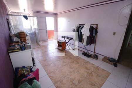 Casa de condomínio à venda com 1000m², 4 quartos e 5 vagasEscritório 