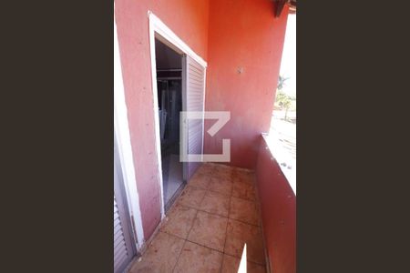 Casa de condomínio à venda com 1000m², 4 quartos e 5 vagasBanheiro do Quarto 4