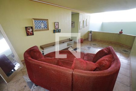 Casa de condomínio à venda com 1000m², 4 quartos e 5 vagasQuarto 2