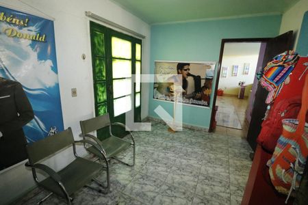 Casa de condomínio à venda com 1000m², 4 quartos e 5 vagasQuarto 1
