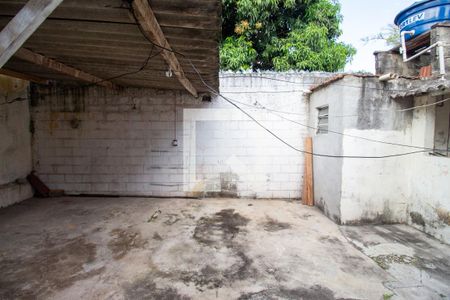 Casa para alugar com 60m², 2 quartos e 1 vaga Casa para alugar com 60m², 2 quartos e 1 vagaÁrea de Serviço