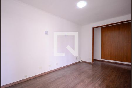Sala  de apartamento para alugar com 2 quartos, 90m² em Aclimação, São Paulo