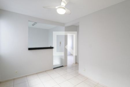 Sala de apartamento para alugar com 2 quartos, 45m² em Gávea, Uberlândia