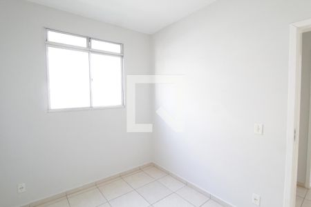 Quarto 1 de apartamento para alugar com 2 quartos, 45m² em Gávea, Uberlândia
