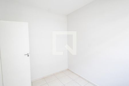 Quarto 1 de apartamento para alugar com 2 quartos, 45m² em Gávea, Uberlândia