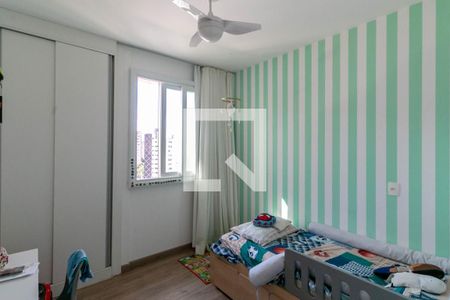 Quarto de apartamento à venda com 3 quartos, 100m² em Sion, Belo Horizonte