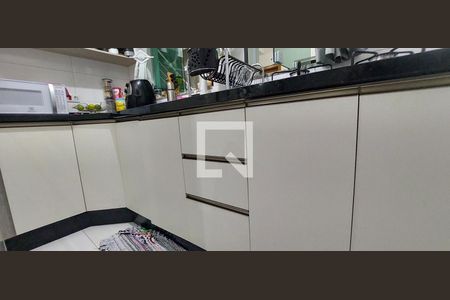 Apartamento à venda com 52m², 2 quartos e 1 vagaCozinha