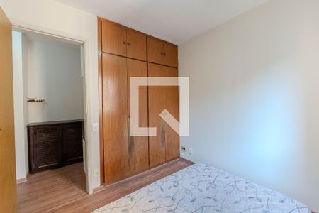 Quarto 1 de apartamento para alugar com 2 quartos, 49m² em Bela Vista, São Paulo