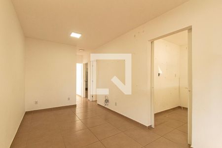 Sala de casa para alugar com 2 quartos, 47m² em Jardim Tropical, Sorocaba