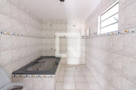Banheiro da Suíte de casa à venda com 4 quartos, 150m² em Bandeiras, Osasco