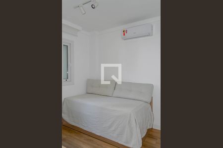 Quarto 01 / Escritório de apartamento para alugar com 3 quartos, 122m² em Centro, Florianópolis