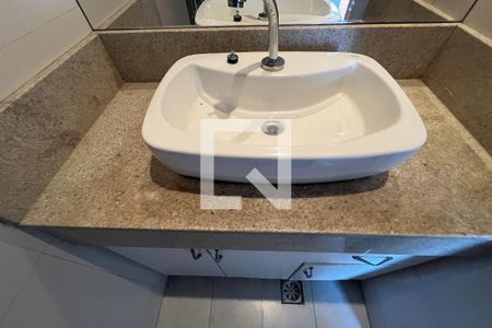 Apartamento à venda com 85m², 3 quartos e 1 vagaBanheiro Social