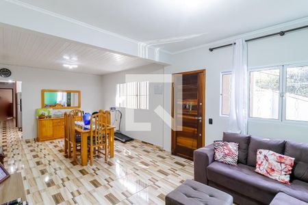 Sala de casa à venda com 3 quartos, 150m² em Parque Fongaro, São Paulo