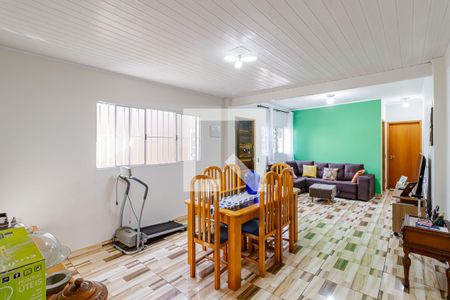 Sala de casa à venda com 3 quartos, 150m² em Parque Fongaro, São Paulo