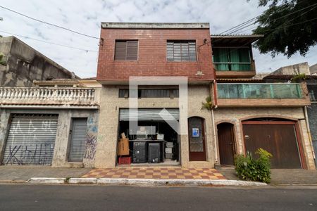 Casa para alugar com 65m², 2 quartos e sem vagaFachada