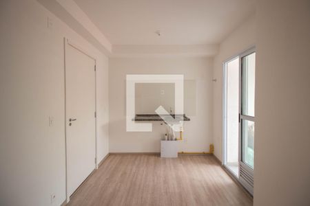 Sala/Cozinha de apartamento à venda com 2 quartos, 30m² em Cidade Antônio Estêvão de Carvalho, São Paulo