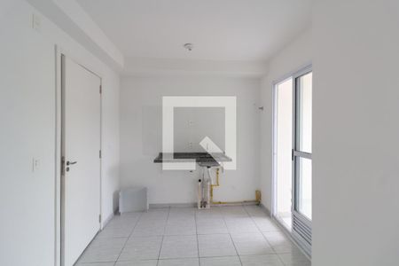 Sala/Cozinha de apartamento à venda com 2 quartos, 30m² em Cidade Antônio Estêvão de Carvalho, São Paulo