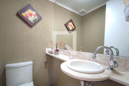 Apartamento à venda com 130m², 3 quartos e 5 vagasLavabo