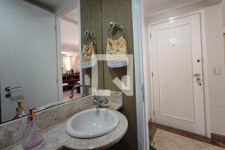 Apartamento à venda com 130m², 3 quartos e 5 vagasLavabo