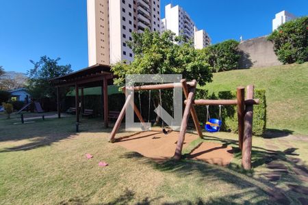 Apartamento à venda com 130m², 3 quartos e 5 vagasÁrea comum - Playground