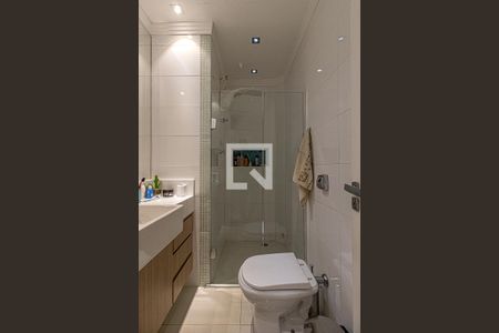 banheiro social_2 de casa à venda com 2 quartos, 140m² em Vila das Mercês, São Paulo