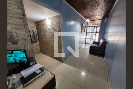 Apartamento à venda com 61m², 2 quartos e 2 vagasPortaria