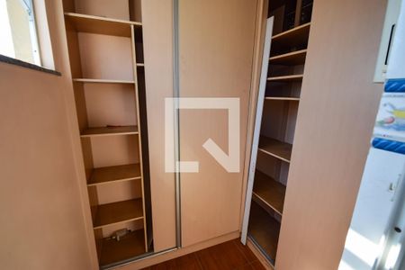 Apartamento à venda com 61m², 2 quartos e 2 vagasQuarto de Serviço