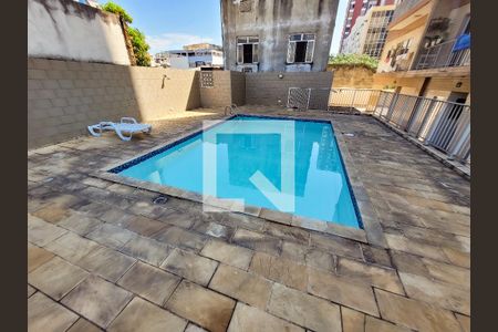 Apartamento à venda com 61m², 2 quartos e 2 vagasÁrea comum - Piscina