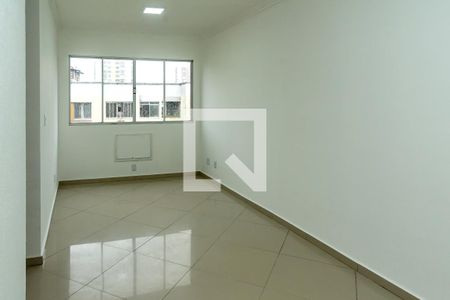 Sala de apartamento para alugar com 3 quartos, 70m² em Pechincha, Rio de Janeiro