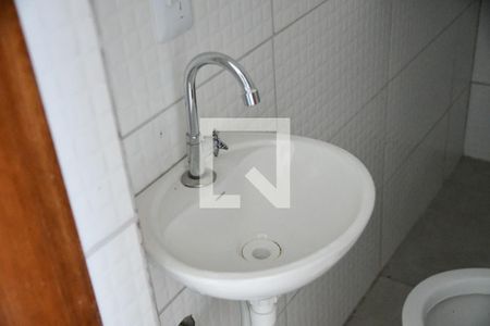 Lavabo de casa de condomínio para alugar com 2 quartos, 83m² em Bairro do Maranhao, Cotia