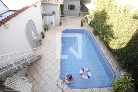 Casa à venda com 302m², 4 quartos e 3 vagasQuintal