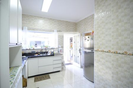 Casa à venda com 302m², 4 quartos e 3 vagasCozinha