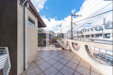 Casa à venda com 217m², 4 quartos e 2 vagas Casa à venda com 217m², 4 quartos e 2 vagasVaranda Gourmet