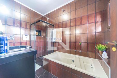 Casa à venda com 217m², 4 quartos e 2 vagas Casa à venda com 217m², 4 quartos e 2 vagasBanheiro do Quarto 3