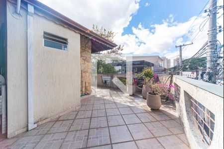 Casa à venda com 217m², 4 quartos e 2 vagas Casa à venda com 217m², 4 quartos e 2 vagasVaranda Gourmet