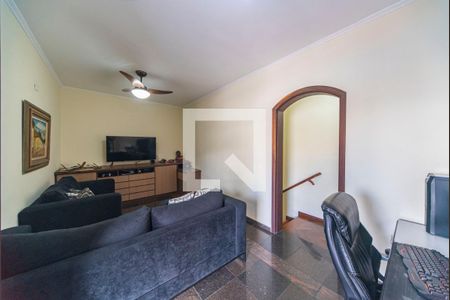 Casa à venda com 217m², 4 quartos e 2 vagas Casa à venda com 217m², 4 quartos e 2 vagasSala 2