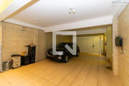 Casa à venda com 200m², 5 quartos e 4 vagasGaragem