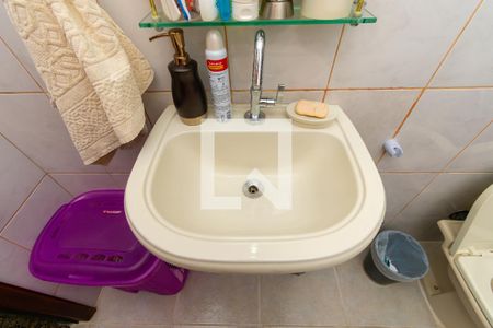 Casa à venda com 200m², 5 quartos e 4 vagasBanheiro 3