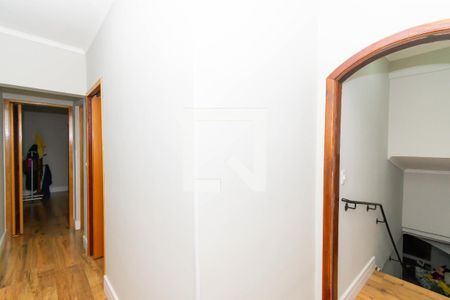 Casa à venda com 200m², 5 quartos e 4 vagasCasa 2 - Corredor