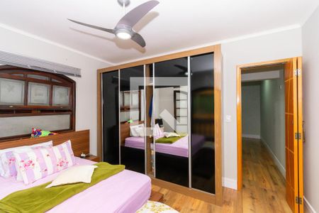 Casa à venda com 200m², 5 quartos e 4 vagasCasa 2 - Quarto 2