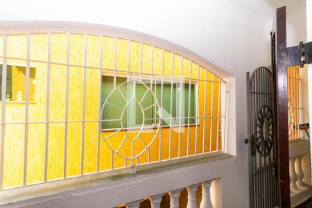 Casa à venda com 200m², 5 quartos e 4 vagasCasa 2 - Varanda do Quarto 2