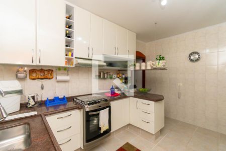 Casa à venda com 200m², 5 quartos e 4 vagasCozinha