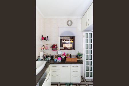 Casa à venda com 200m², 5 quartos e 4 vagasBanheiro da Suíte