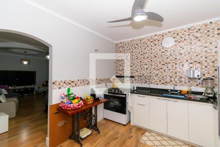 Casa à venda com 200m², 5 quartos e 4 vagasCasa 2 - Cozinha