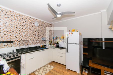 Casa à venda com 200m², 5 quartos e 4 vagasCasa 2 - Cozinha
