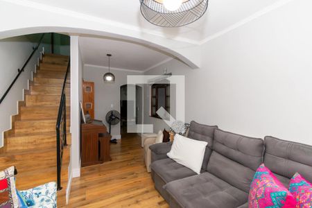 Casa à venda com 200m², 5 quartos e 4 vagasCasa 2 - Sala