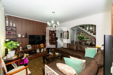 Sala de casa à venda com 5 quartos, 200m² em Chácara Belenzinho, São Paulo