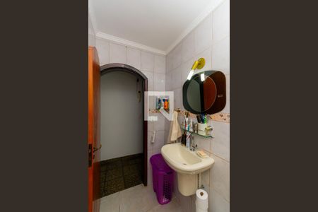 Casa à venda com 200m², 5 quartos e 4 vagasBanheiro 3